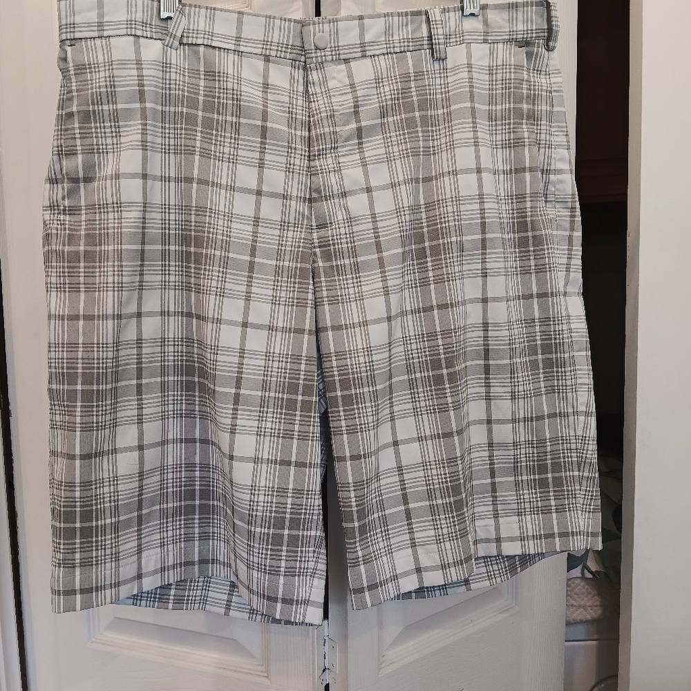 Nike Mens Golf Tour Performance Dri fit Shorts Size 38